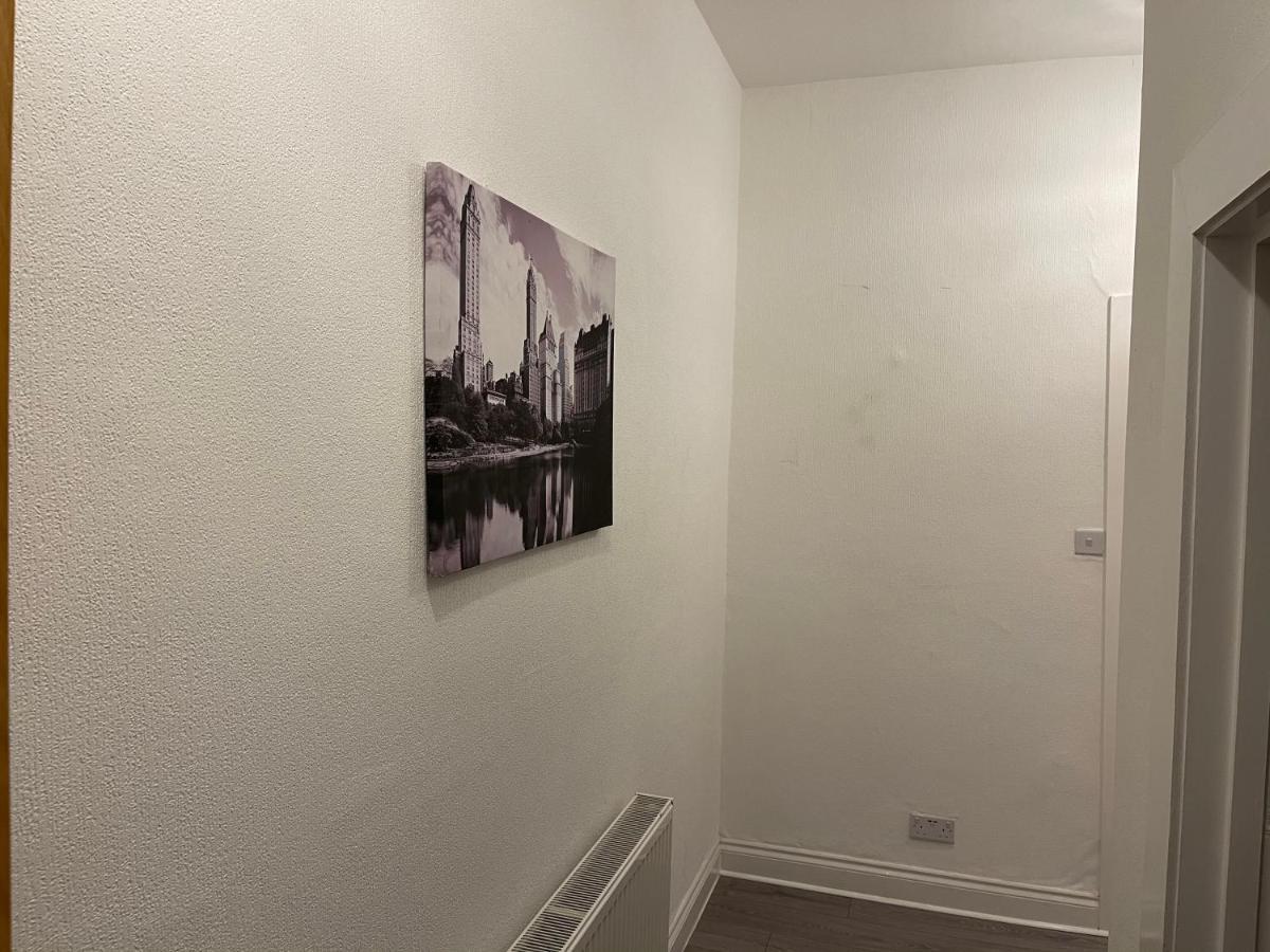 Hla Holytown * Mossend