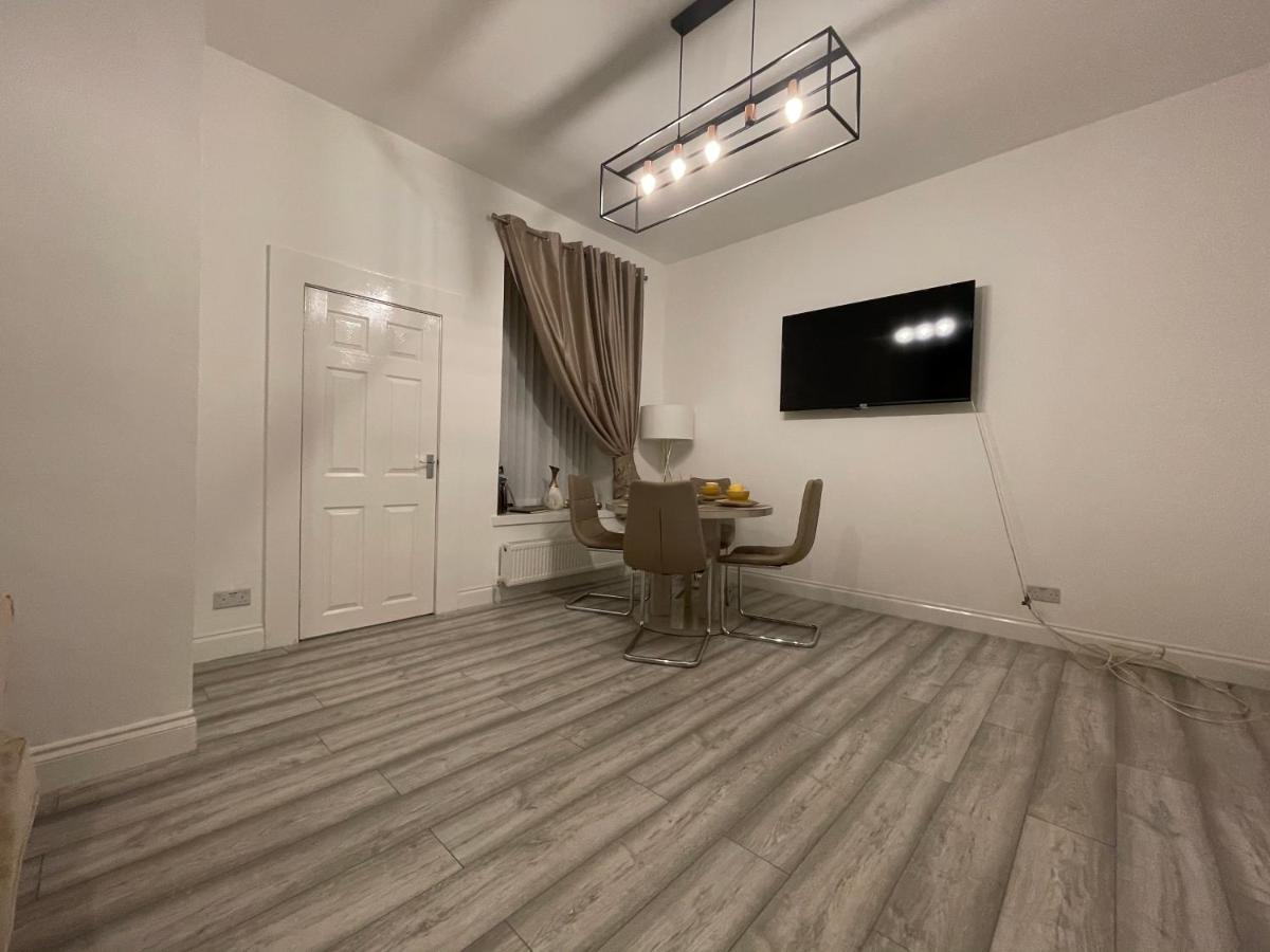 Apartment Hla Holytown